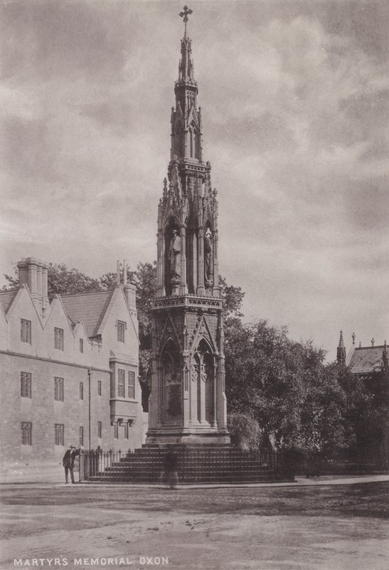 Martyrs Memorial, Oxon av English Photographer
