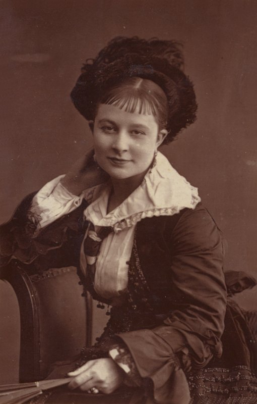 Nellie Power av English Photographer