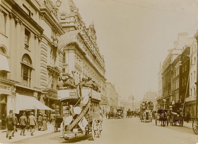 Pall Mall, London av English Photographer