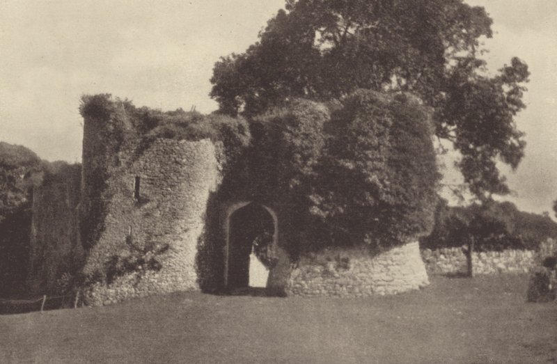 Penrice Castle, porthuset (svartvitt foto) av English Photographer