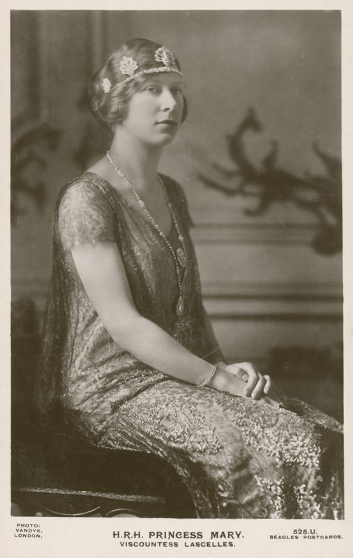 Prinsessan Mary, Viscountess Lascelles (s/v foto) av English Photographer