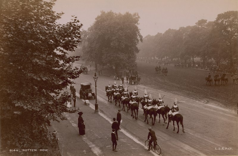 Rotten Row, Hyde Park, London av English Photographer
