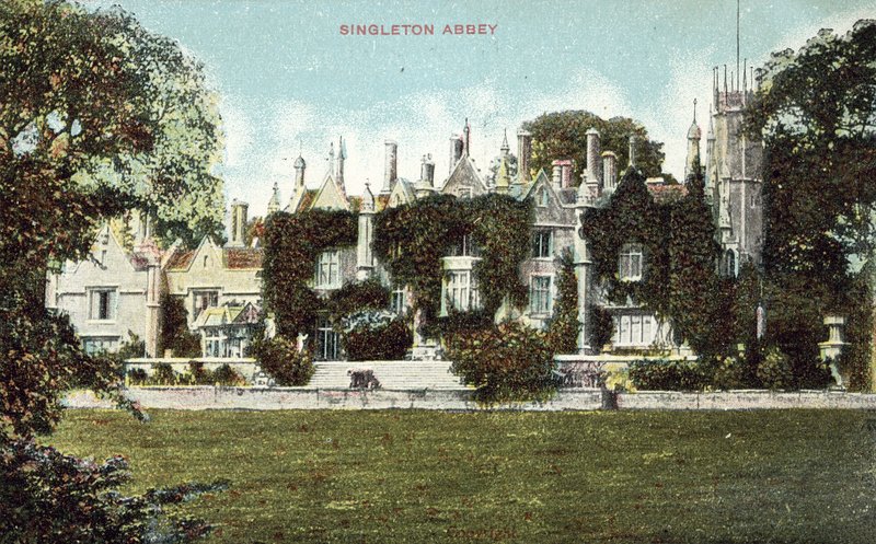 Singleton Abbey (färgfoto) av English Photographer