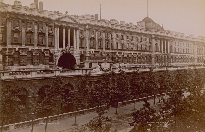 Somerset House av English Photographer