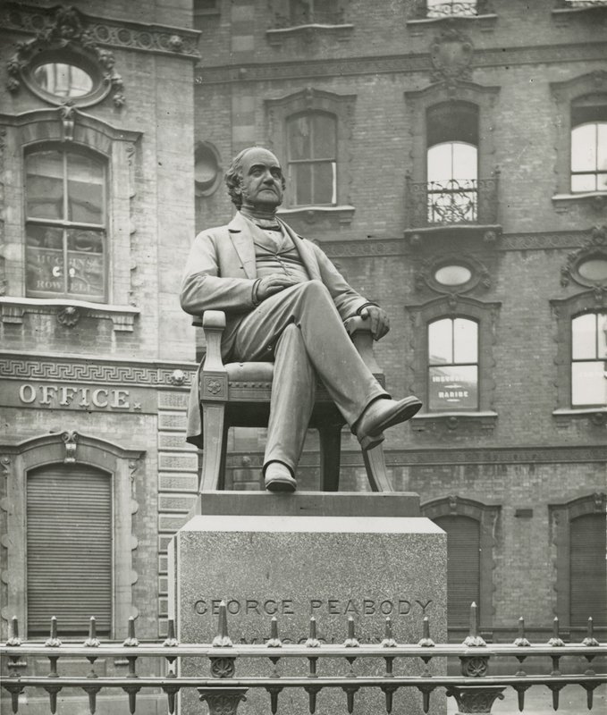 Staty av George Peabody av English Photographer