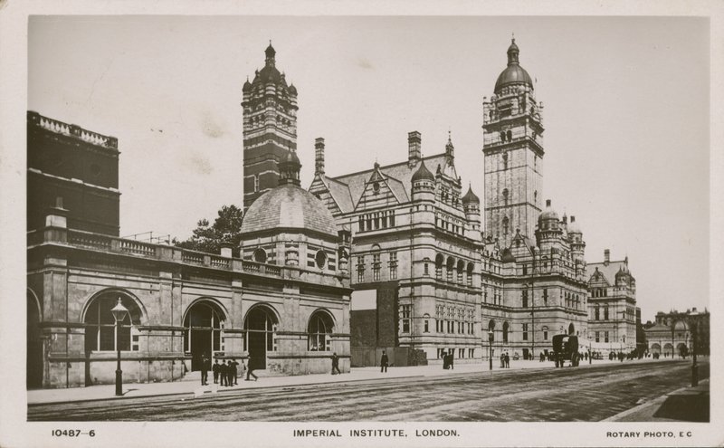 Imperial Institute, London av English Photographer