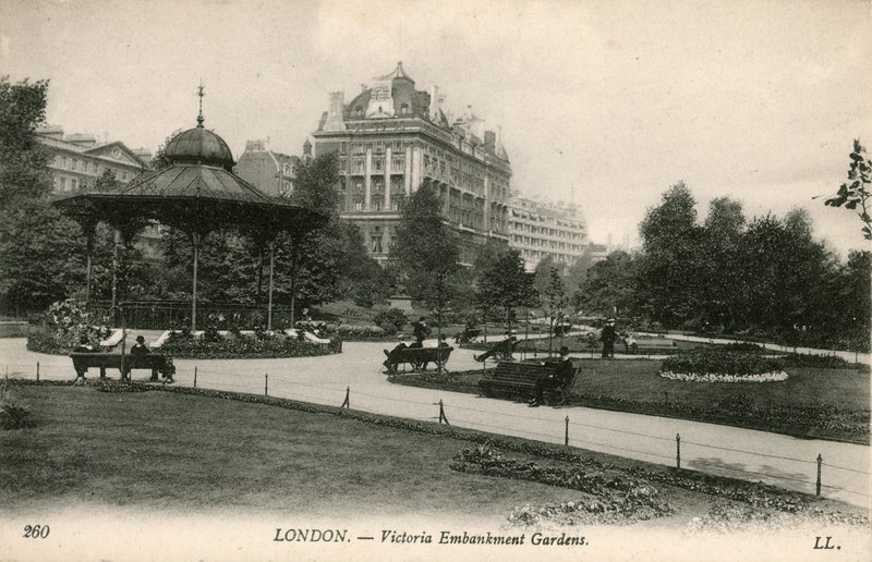 Victoria Embankment Gardens, London av English Photographer