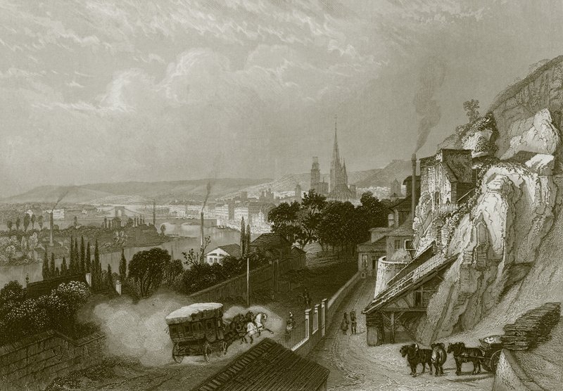 Rouen av English School