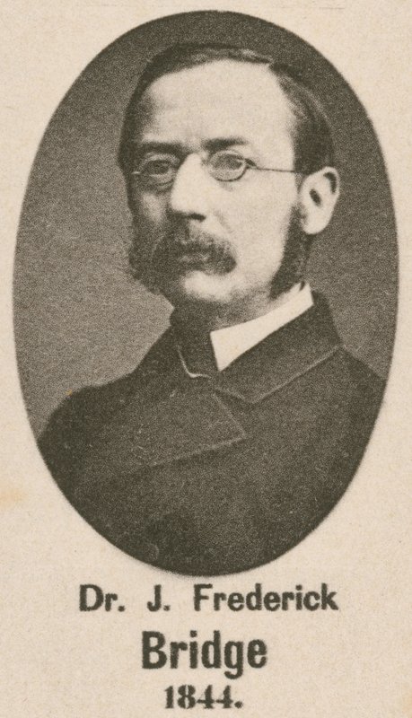 Sir J Frederick Bridge (gravyr) av English School