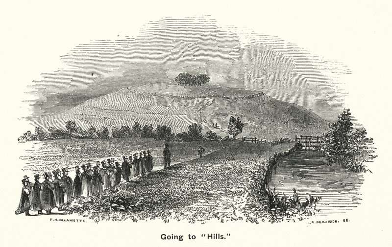 Winchester College: Going to "Hills" (gravyr) av English School