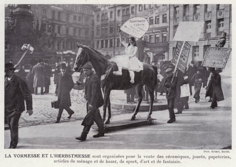 The Vormesse And The Herbstmesse (s/v foto) av European Photographer
