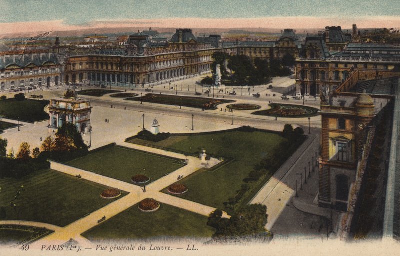 Paris, Vue generale du Louvre av French Photographer