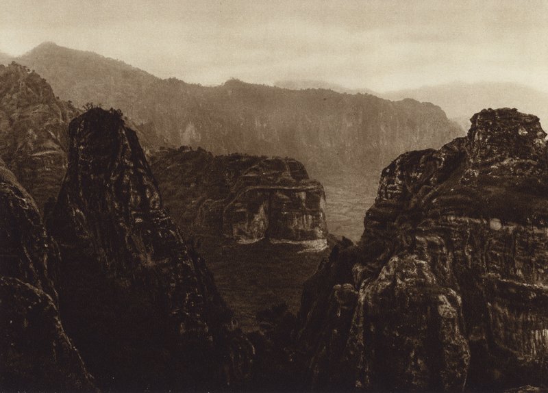Mexiko: Tepoztlan, delstaten Morelos (svartvitt foto) av Hugo Brehme