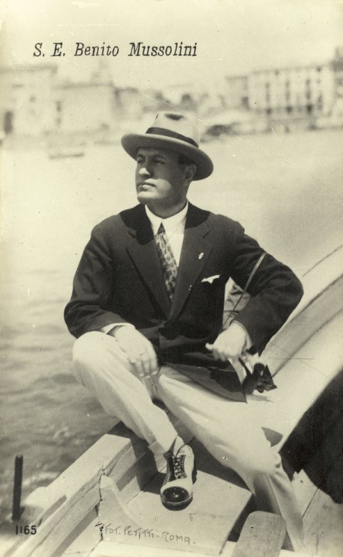 Benito Mussolini av Italian Photographer