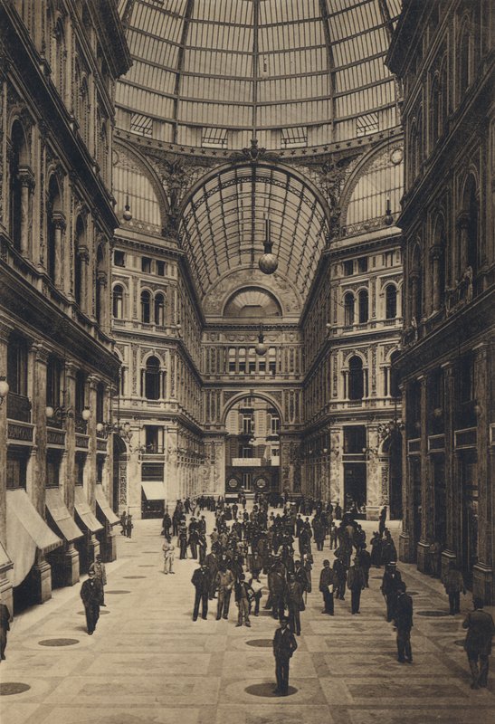 Neapel: Interno Galleria Umberto I (s/v foto) av Italian Photographer