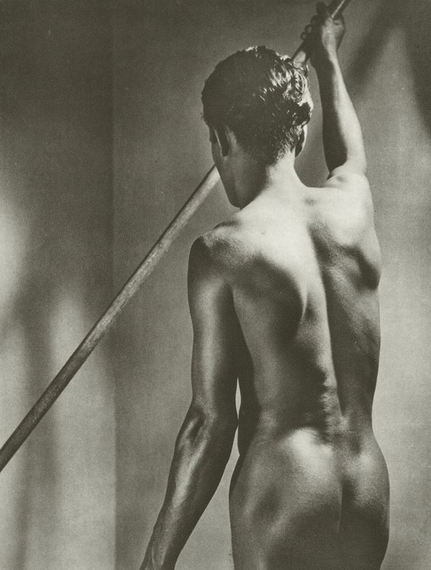 Torso of Raman (s/v foto) av Lionel Wendt
