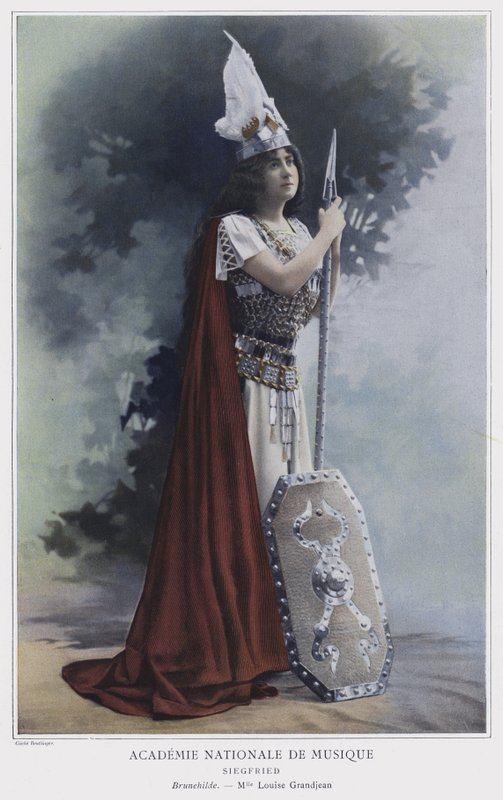 Louise Grandjean som Brunnhilde i Siegfried (färgad bild) av Reutlinger Studio