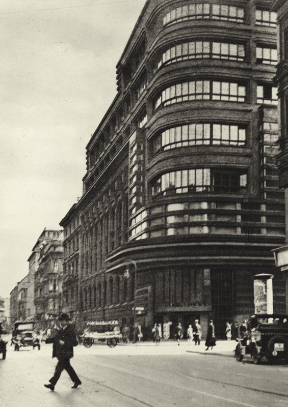 Berlin: förlag Mosse; Mosse Building (s/v foto) av Sasha Stone